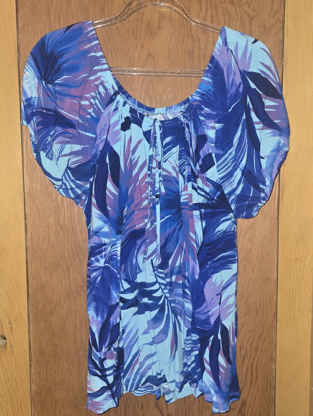 Arizona Large women's rayon tropical blue and purple off shoulder tie front top